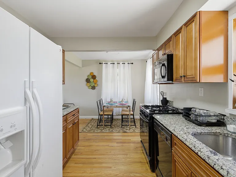 Timothy Ln — Photo 9