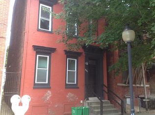 351 S George St #2F, York, PA 17401