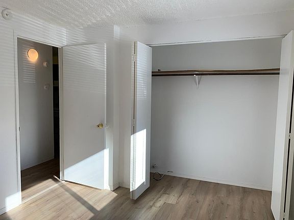 End bedroom_10272020