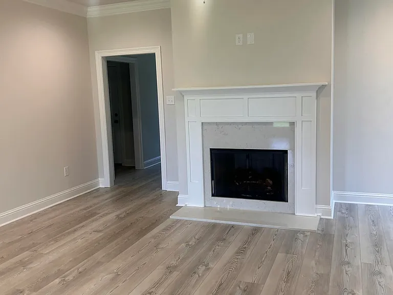 7719 Claymont Cir — Photo 10