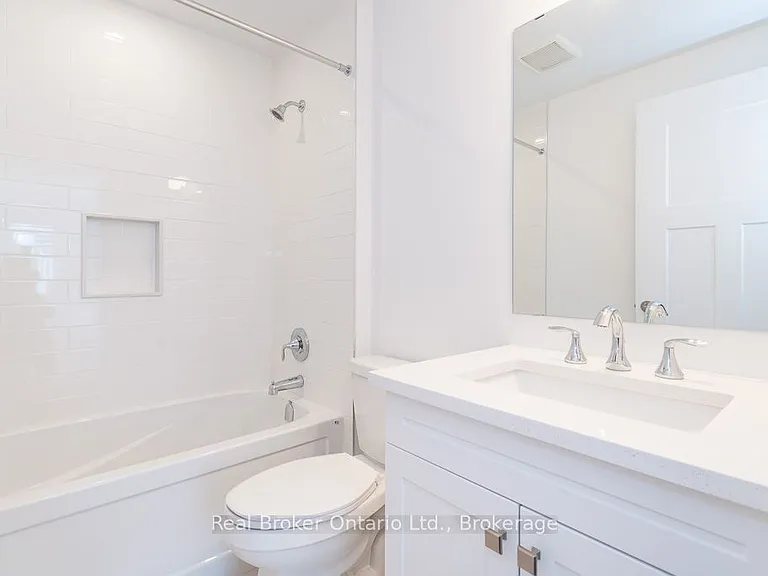 4 Danielle Cres — Photo 13