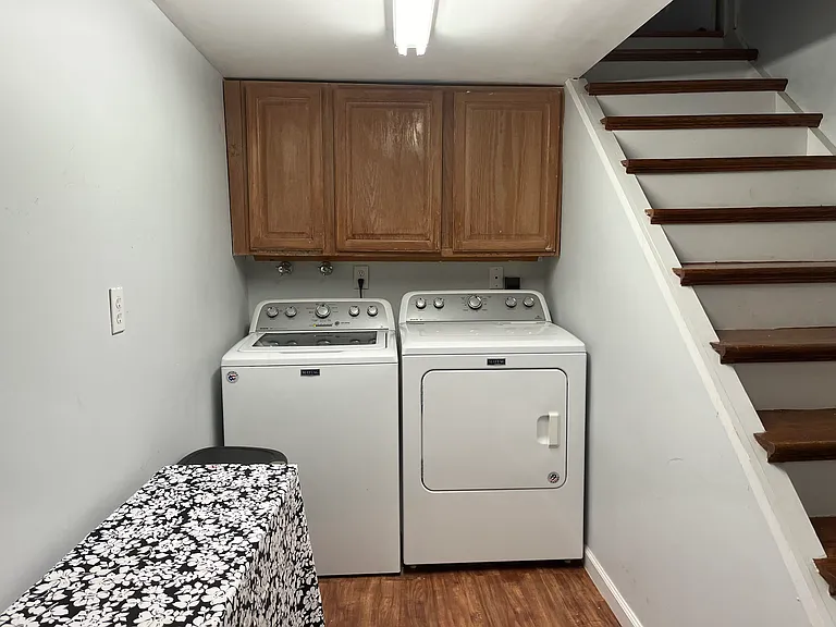 Lower Level - Laundry Room