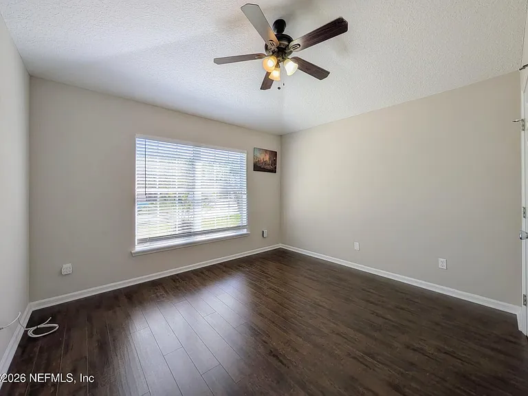 12985 Harborton Dr — Photo 14