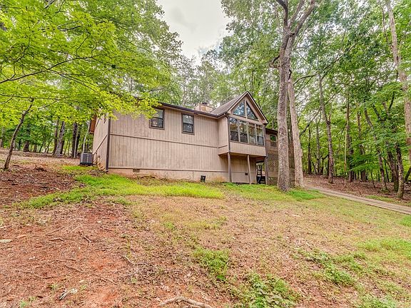 2nd image of 264 Fox Den Cir