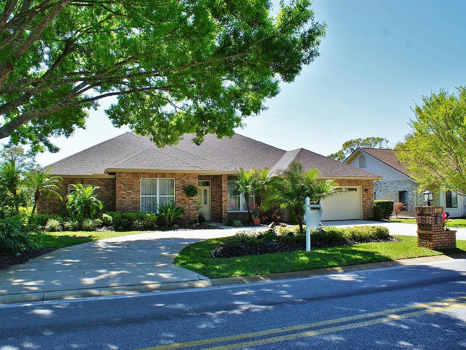 1st image of 2029 Country Club Dr