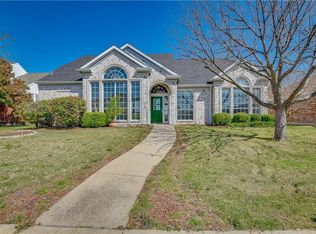 8005 Eagle Dr, Rowlett, TX 75088