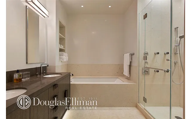 Rented by Douglas Elliman | media 17