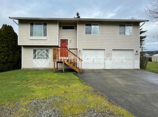 1111 Willow St, Sumner, WA 98390
