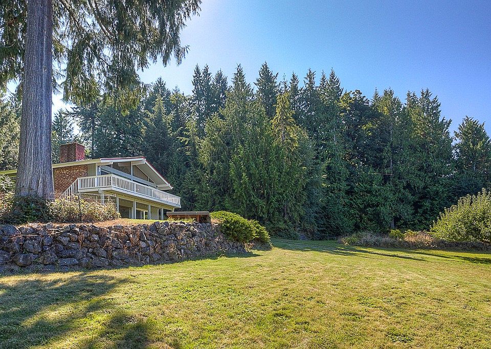 1st image of 10900 Lathrop Ln NW