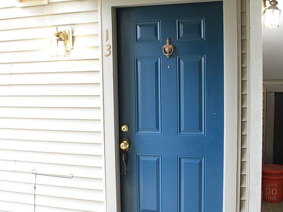 3rd image of 5605 Willoughby Newton Dr Unit 13