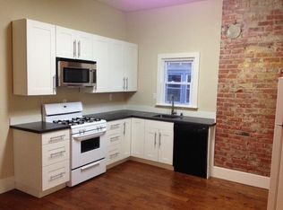 234 Chenoweth Ln, Saint Matthews, KY 40207