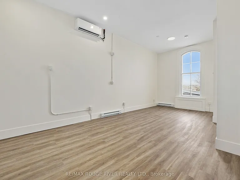 29A King St E #204 — Photo 7