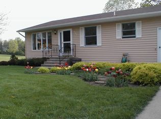 408 10th Ave SE, Faribault, MN 55021