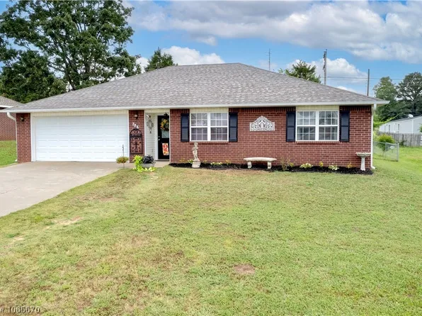 705 Kody Ln, Sallisaw, OK 74955