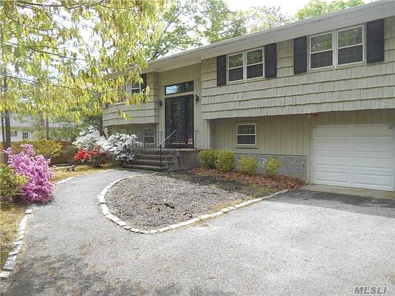 2nd image of 73 Squires Ave
