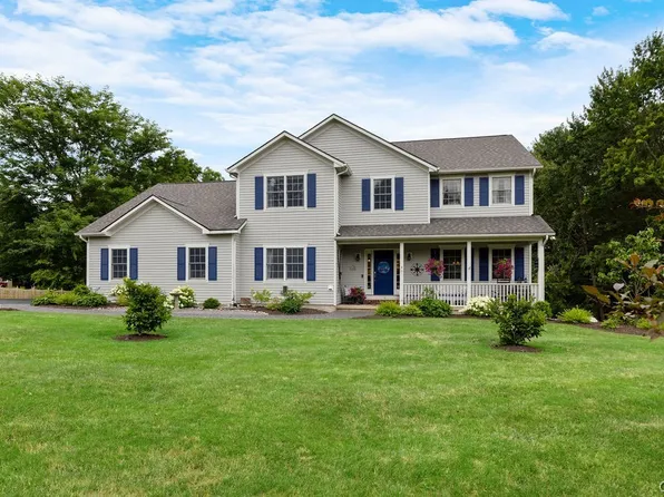 4398 Twin Pines Dr, Manlius, NY 13104