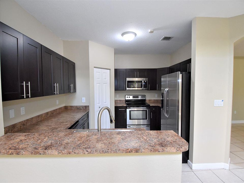 1st image of 10440 NW 63rd Ter