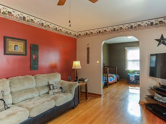 5th image of 118 Phillips Ct
