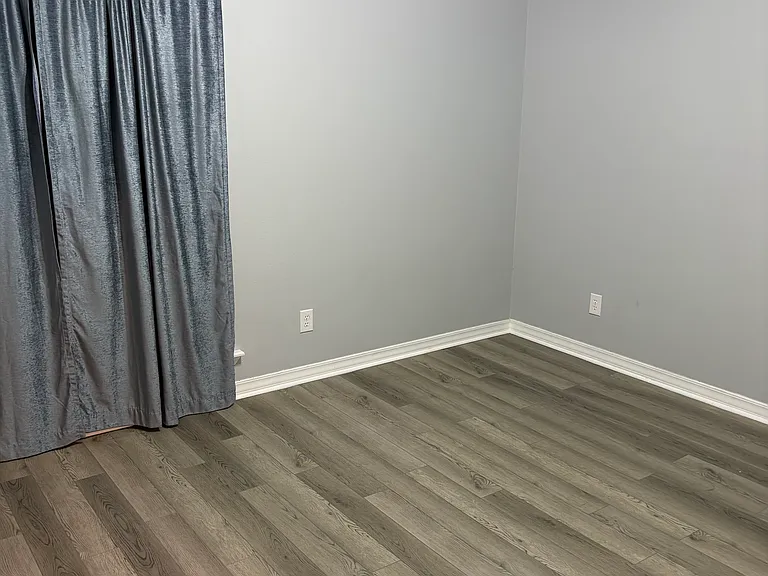 5900 Clearview Cir — Photo 12