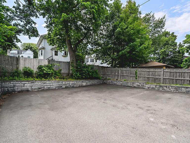 109 Thomas Burgin Pkwy #1 — Photo 15