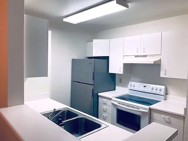Building Photo - 95-798 Wikao St #2F