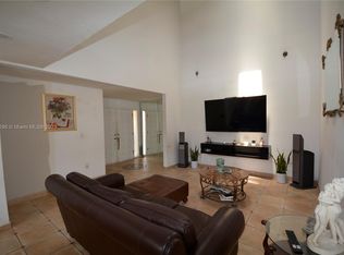 10915 SW 25th St #2, Miami, FL 33165