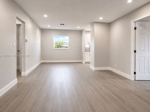 5th image of 2614 NW 25th St