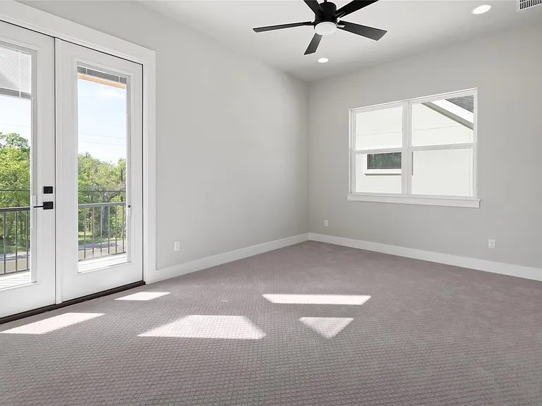 1205 Friends Cv — Photo 24