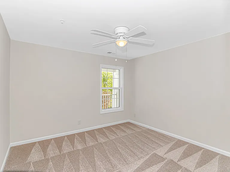 485 White River Dr #30I — Photo 6