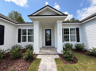 96130 Captains Pointe Rd, Yulee, FL 32097