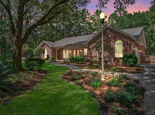 9115 Ravena Rd, Tallahassee, FL 32309