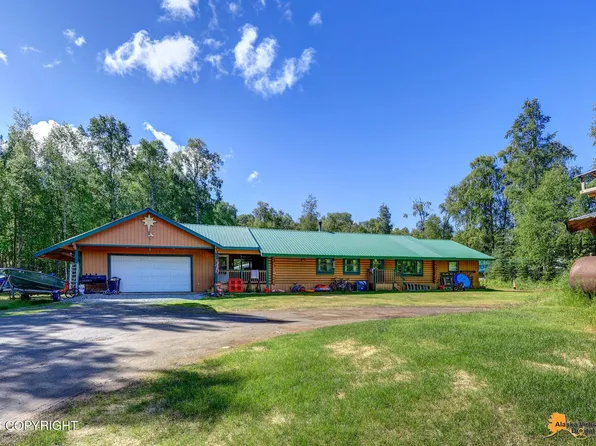 14900 E Kellard Cir, Talkeetna, AK 99676