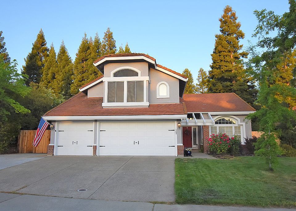1st image of 164 Silberhorn Dr
