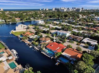 2207 NE 15th Ct, Fort Lauderdale, FL 33304