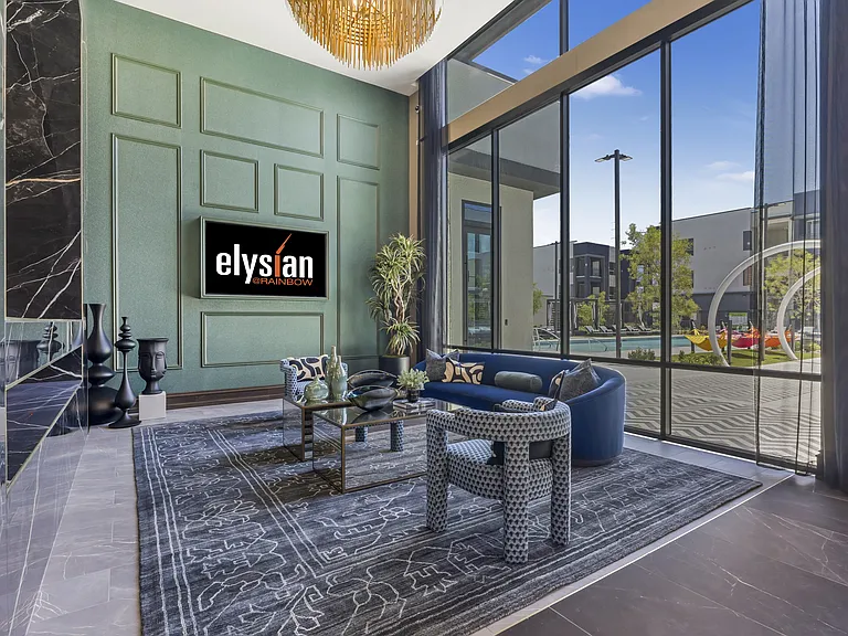 Elysian at Rainbow — Photo 9
