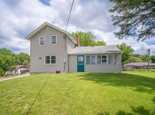 2021 Salisbury Rd, West Bend, WI 53090