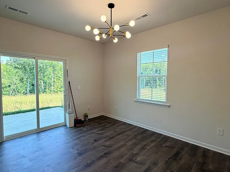 1121 Tilburn Ter — Photo 18