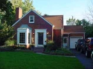 18805 Sunnybrook Ave, Lathrup Village, MI 48076