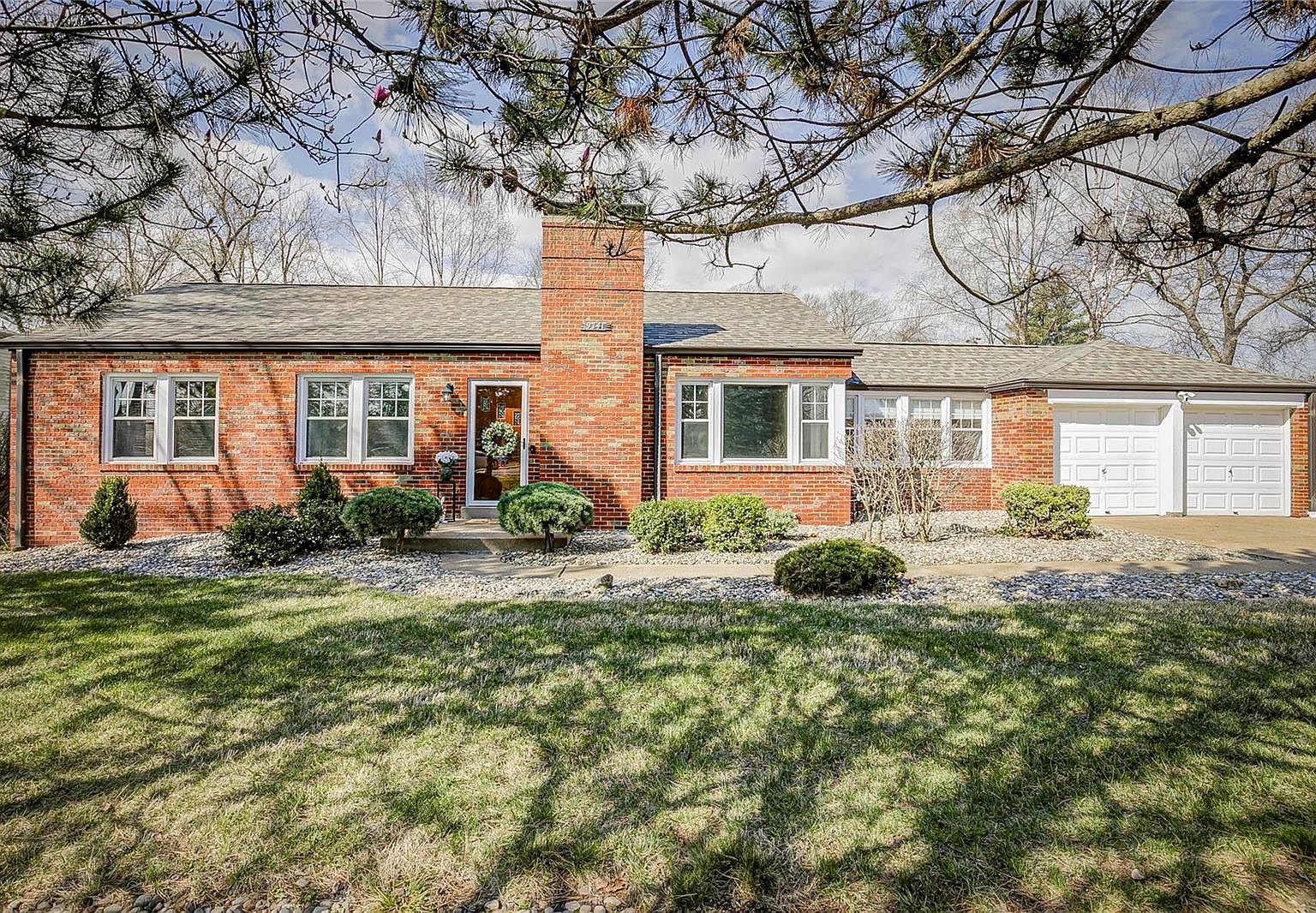 9741 Sappington Rd, Saint Louis, MO 63128 Zillow