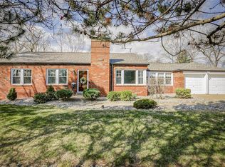 9741 Sappington Rd, Saint Louis, MO 63128
