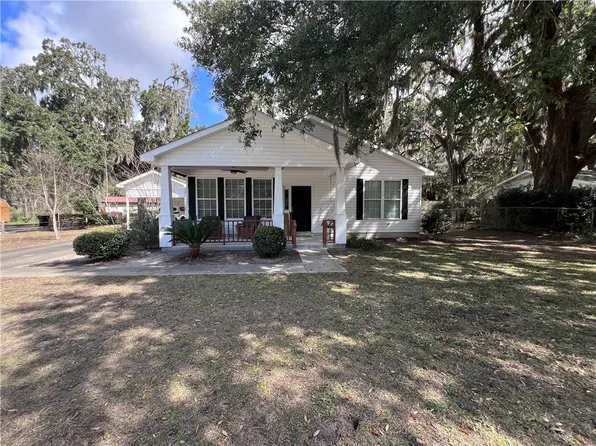 105 N End Dr, Brunswick, GA 31525