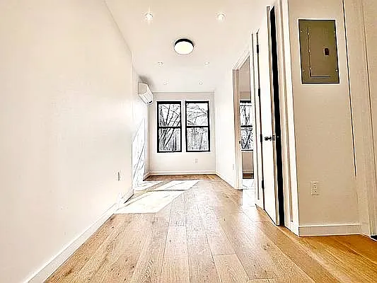 Rented by Brooklyn Property Group LLC | media 8