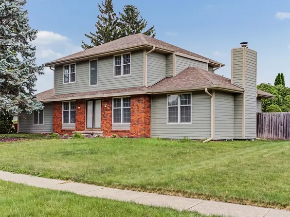 1929 Buchanan Dr, Ames, IA 50010