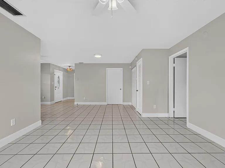 29617 SW 158th Ct — Photo 8