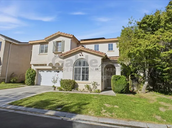 27946 Periwinkle Ln, Valencia, CA 91354