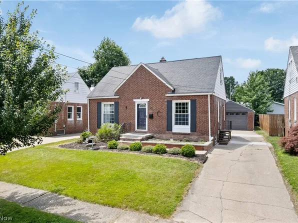2542 9th St, Cuyahoga Falls, OH 44221