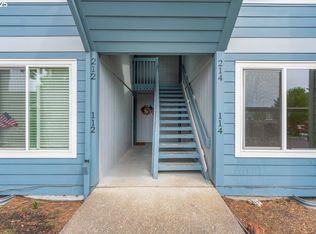 2330 SE Brookwood Ave APT 114, Hillsboro, OR 97123
