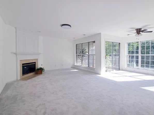 9254 Cardinal Forest Ln Unit 201, Lorton, VA 22079