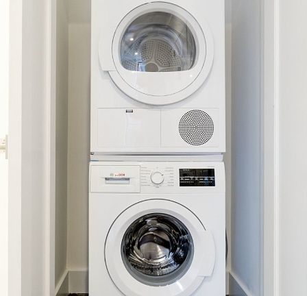 4th image of 178 Mulberry St APT 7