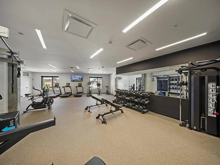 24HR Fitness Center